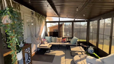 Domi Wall Mounted Sunroom